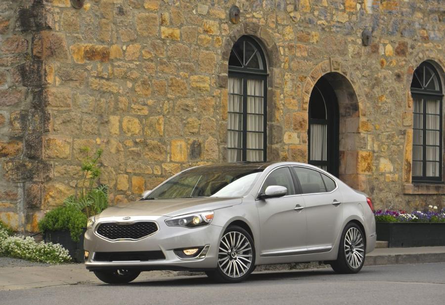  Kia Cadenza 2014 года  (фото 40 из 154)